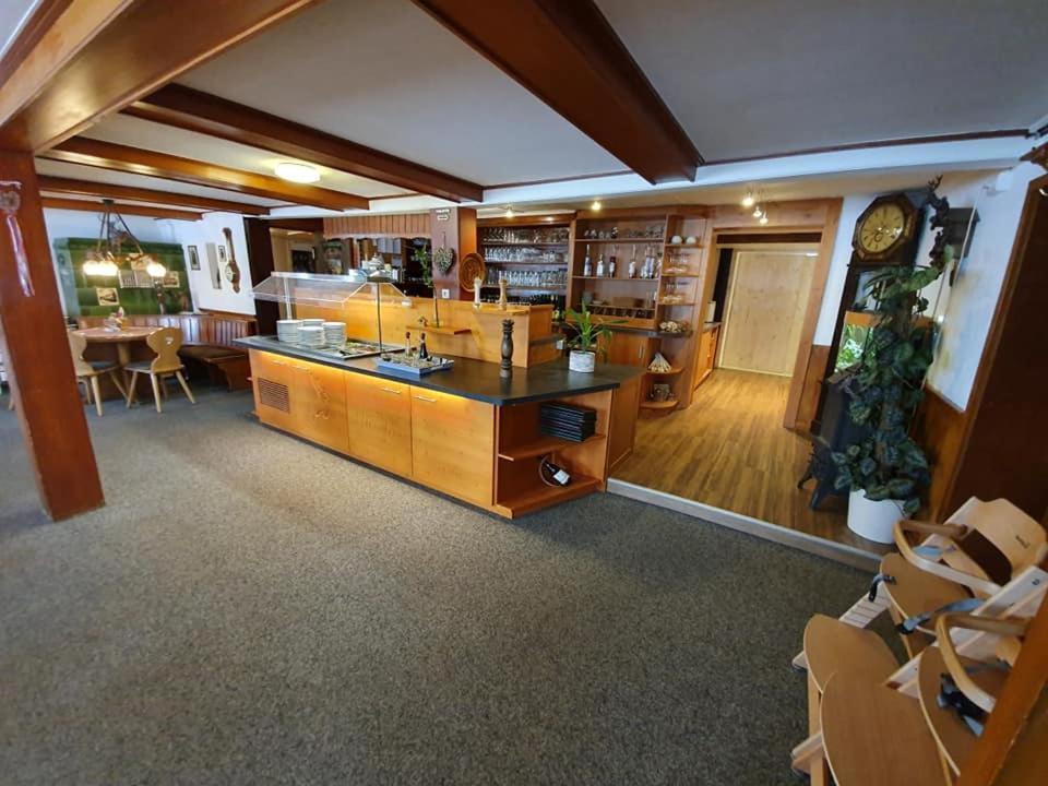 Gasthaus Zum Hirschen Furtwangen Dış mekan fotoğraf